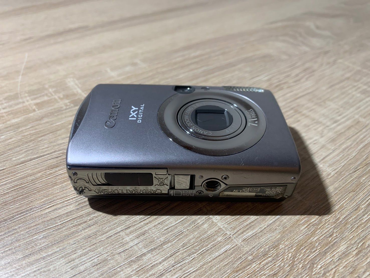 8681 Canon IXY DIGITAL 900 IS シルバー デジカメ - メルカリ