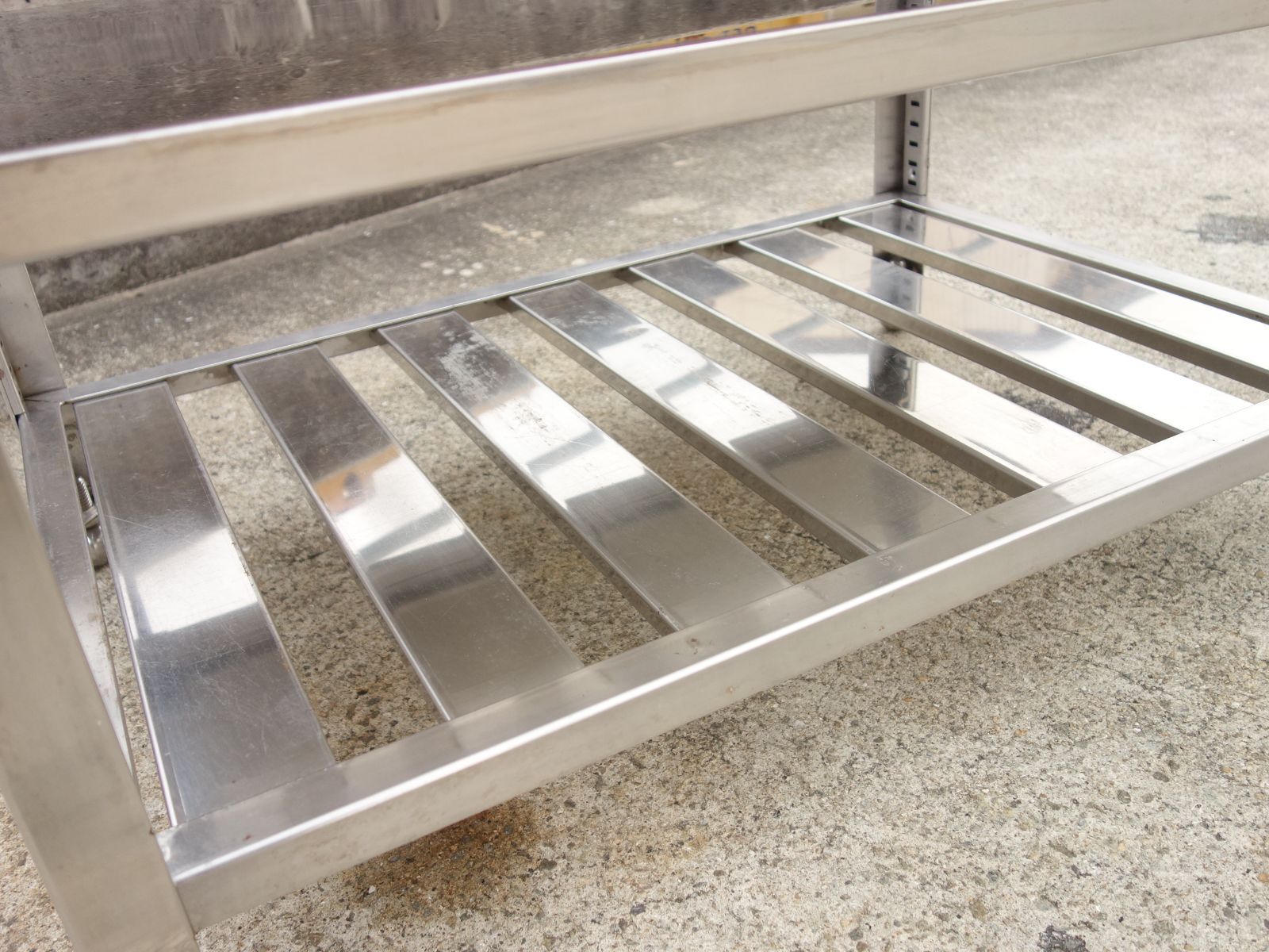 中古】M▽業務用 厨房 作業台 棚 引き出し ステンレス バックガード 幅