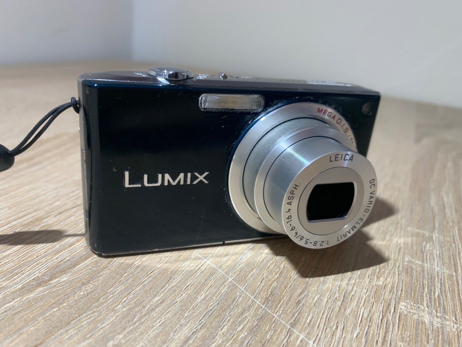 8686 Panasonic Lumix DMC-FX33 コスモブルー デジカメ 動作確認済み