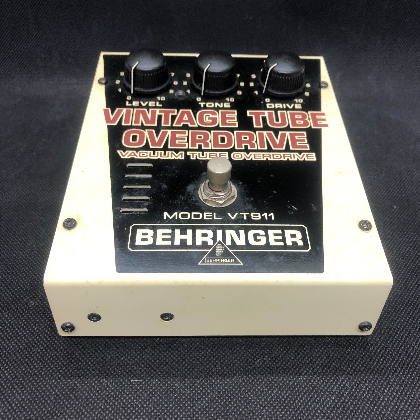 BEHRINGER VT911 Vintage tube overdrive AA21E230304 f146 - メルカリ