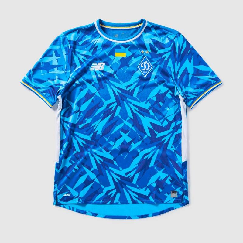 送料無料・匿名配送】New Balance ニューバランス ディナモ・キーウ 25