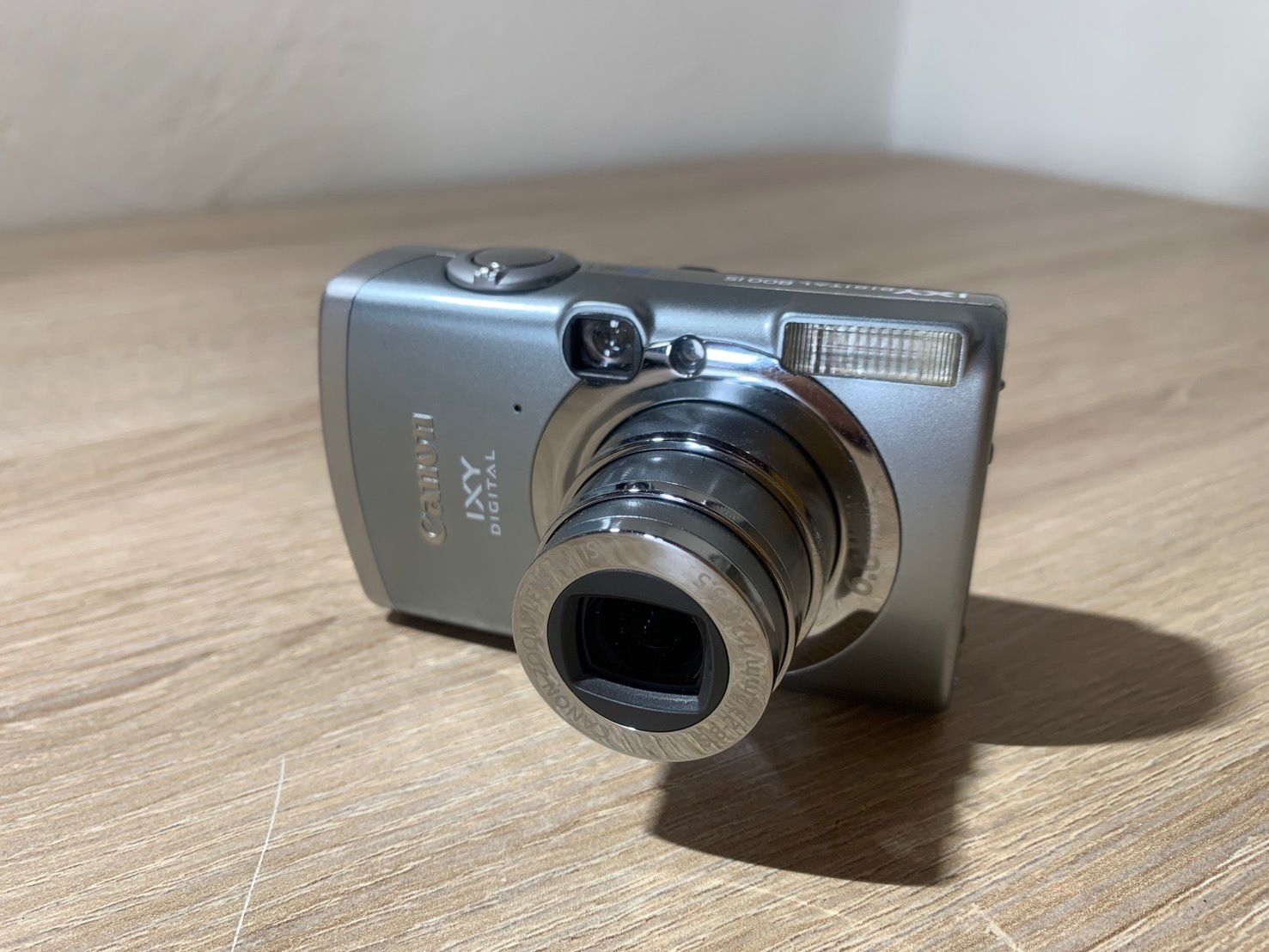 8708 Canon IXY DIGITAL 800 IS シルバー デジカメ ジャンク品 - メルカリ