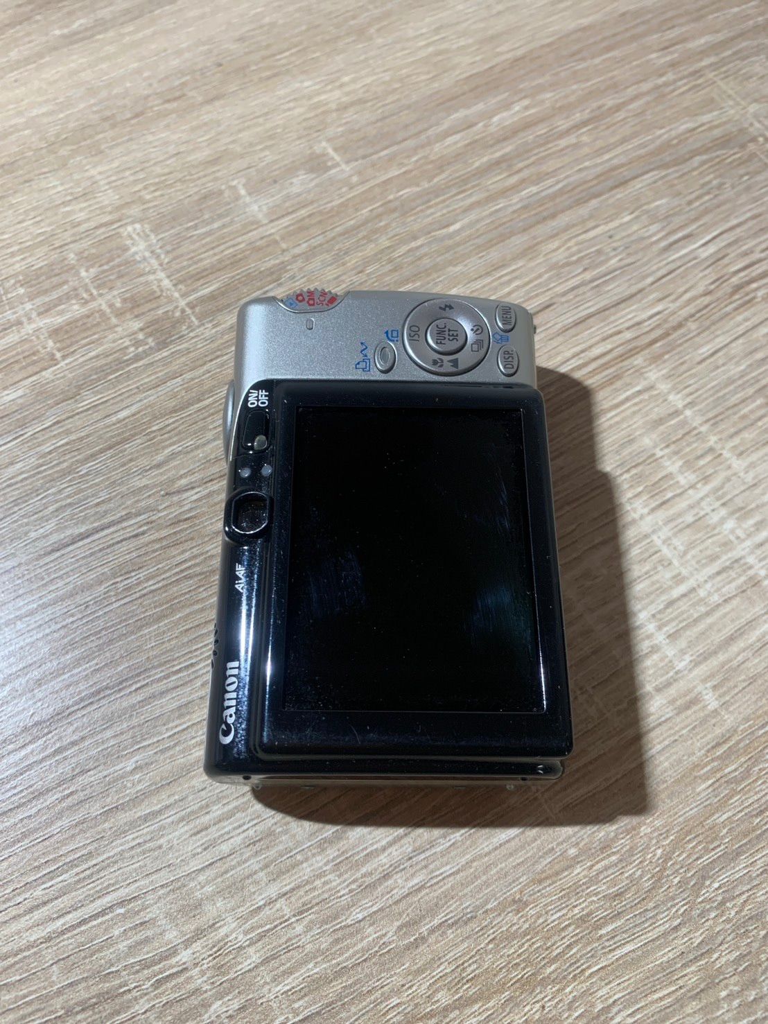 8708 Canon IXY DIGITAL 800 IS シルバー デジカメ ジャンク品 - メルカリ