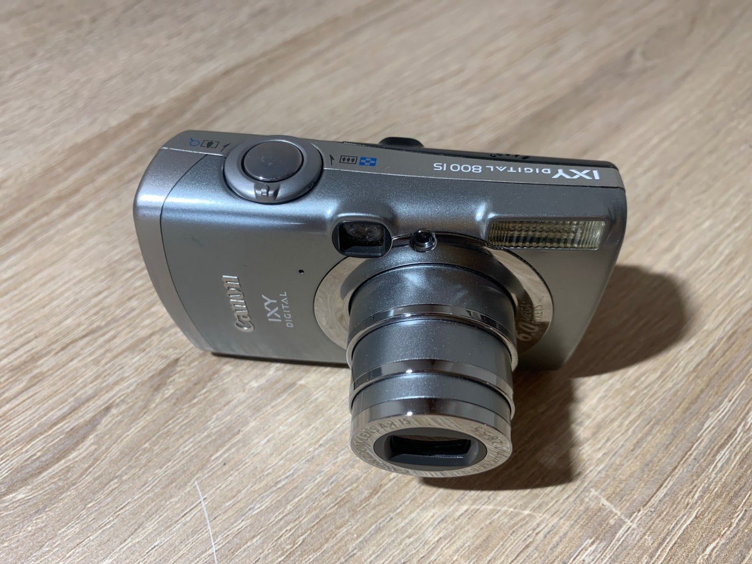 8708 Canon IXY DIGITAL 800 IS シルバー デジカメ ジャンク品 - メルカリ