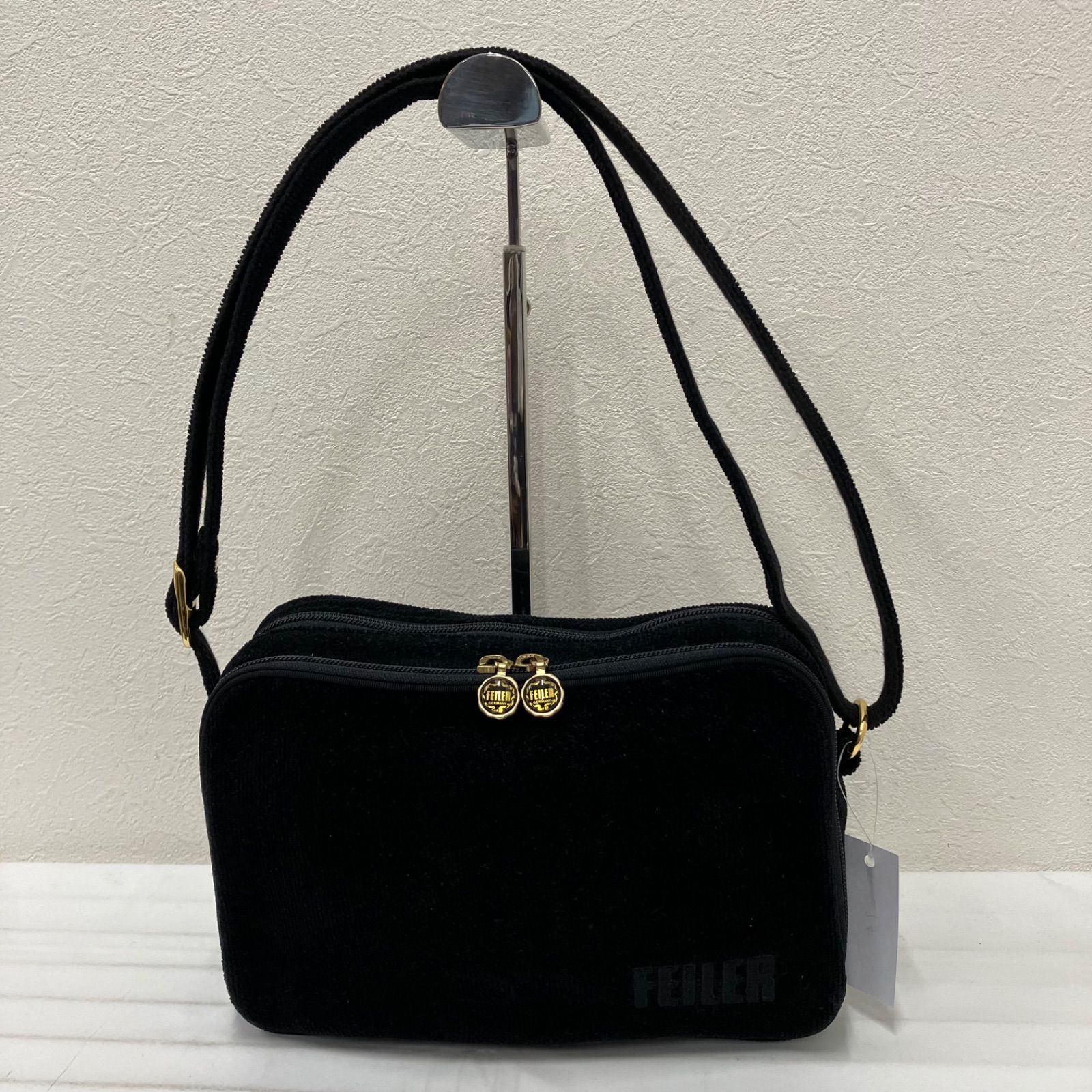 294 FEILER フェイラー ショルダーバッグ 斜めがけ 紐調節可能 無地