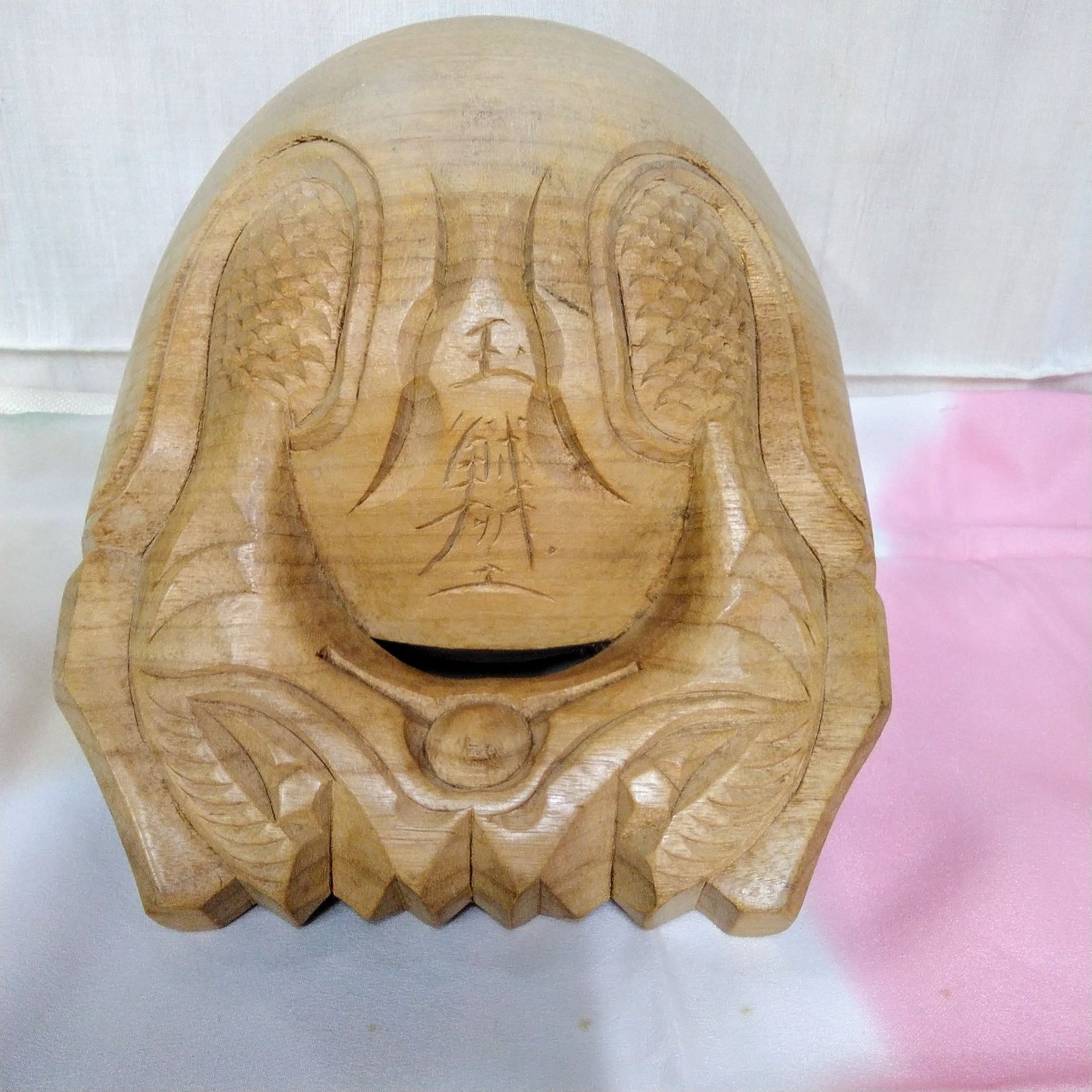 仏具 尾張玉鱗工 楠木 手作り木魚 は、音にこだわった木魚で、音が深く