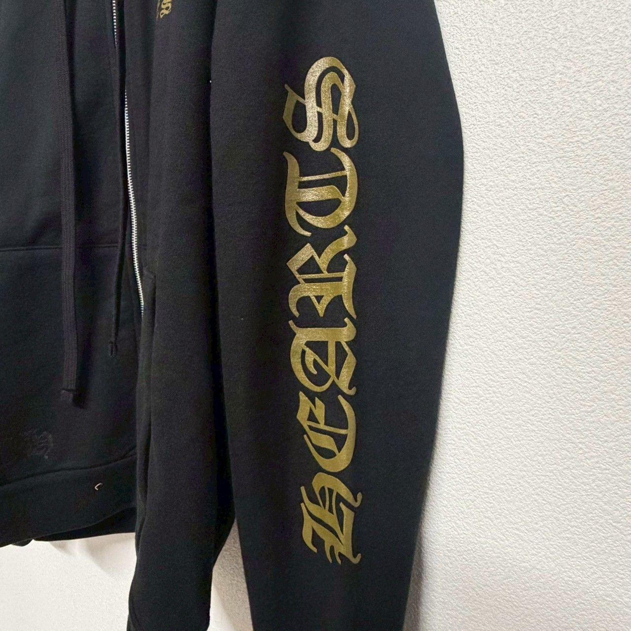CHROME HEARTS Vertical クロムハーツ バーティカル ロゴ 黒 ブラック 