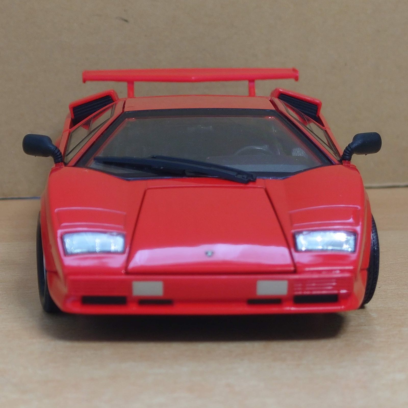 1/24 ランボルギーニ カウンタックLP500S レッド WELLY製ダイキャスト