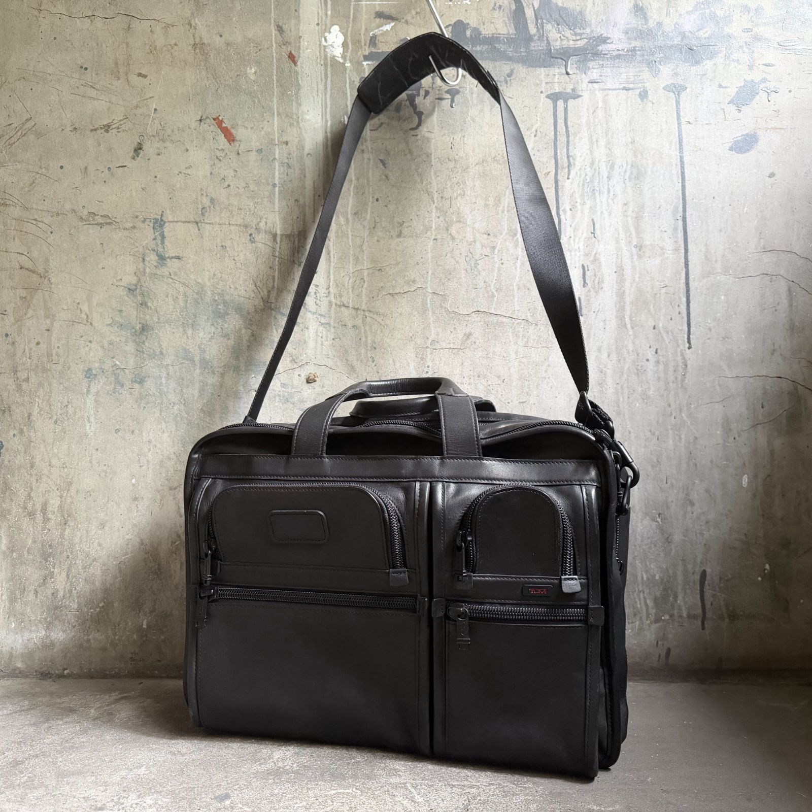 TUMI トゥミビジネスバッグ2way レザー96160DH ブラック 公式通販