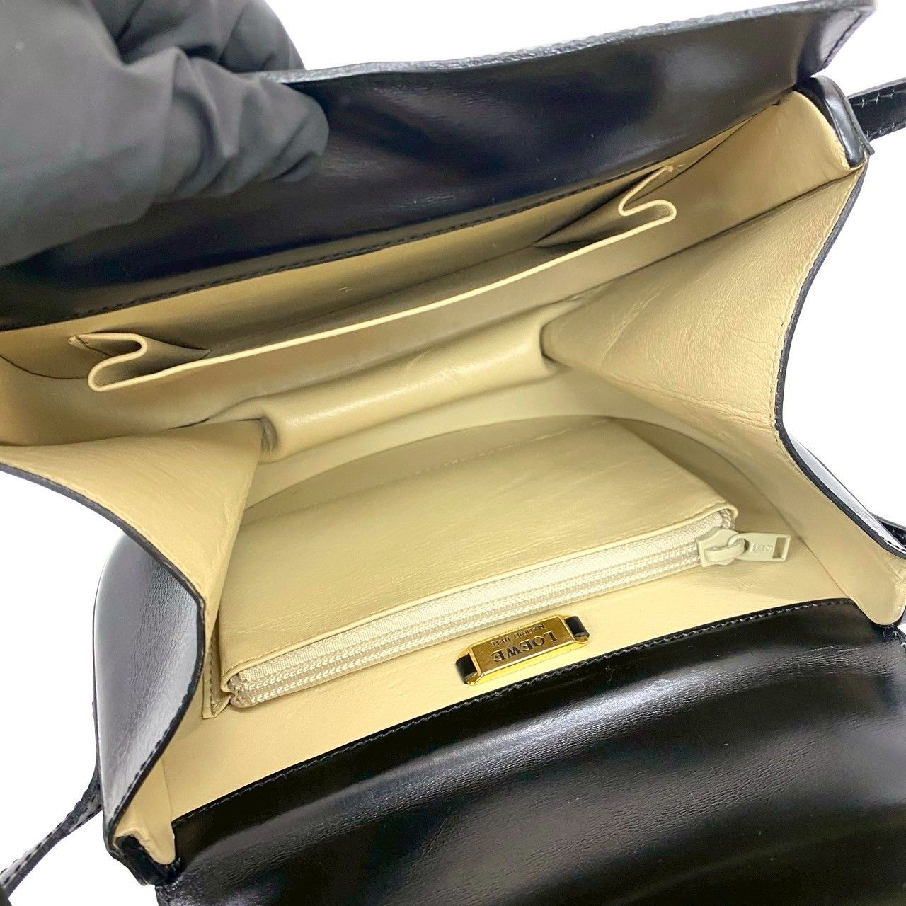 極 美品 LOEWE ロエベ アナグラム ロゴ 刻印 カーフ レザー 本革 ミニ