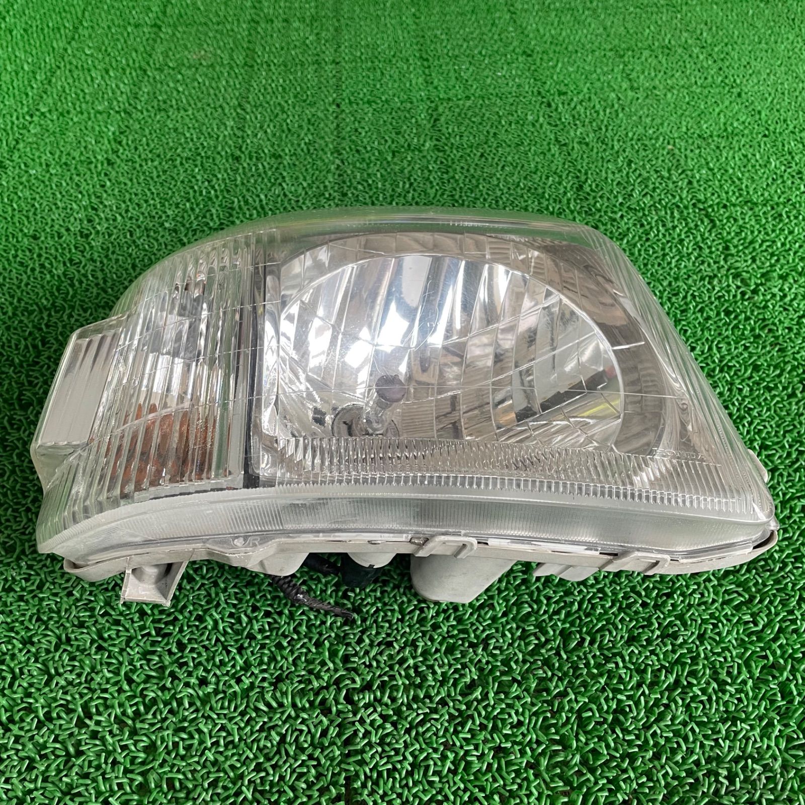 HM1 バモス 右ヘッドライト KOITO 100-22630 No.9691 - メルカリ