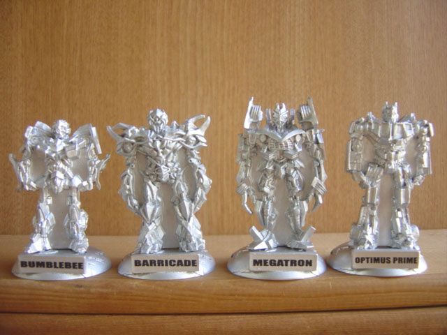 ♯Eoi25UOトランスフォーマーメタルフォーマーコレクション全4種