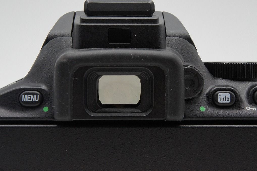 美品 Nikon ニコン D5600 ボディ デジタル一眼レフカメラ 260220c