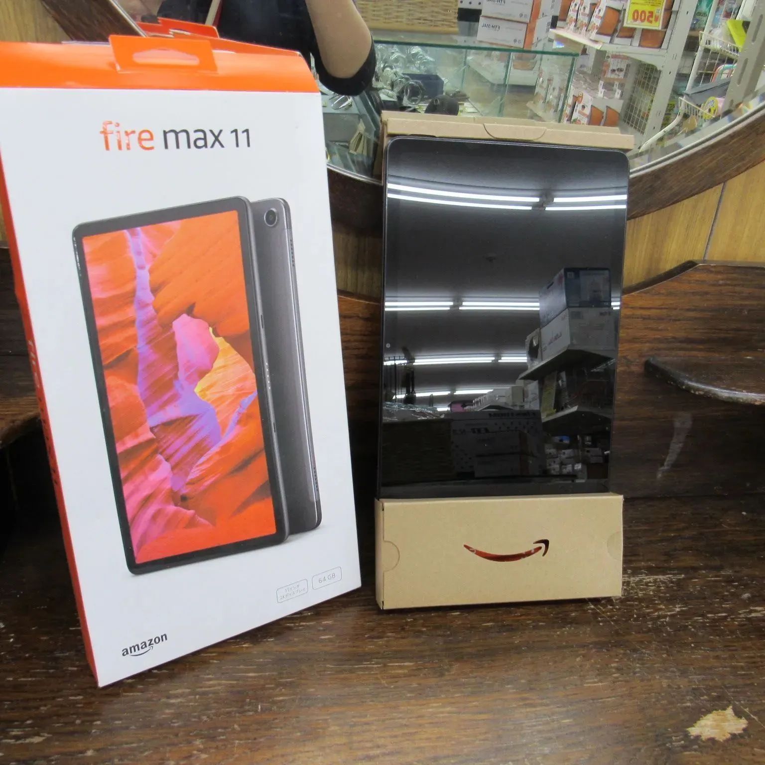 Fire max 11 64GB 11インチ 2Kデイスプレイ 動作&通電確認済み