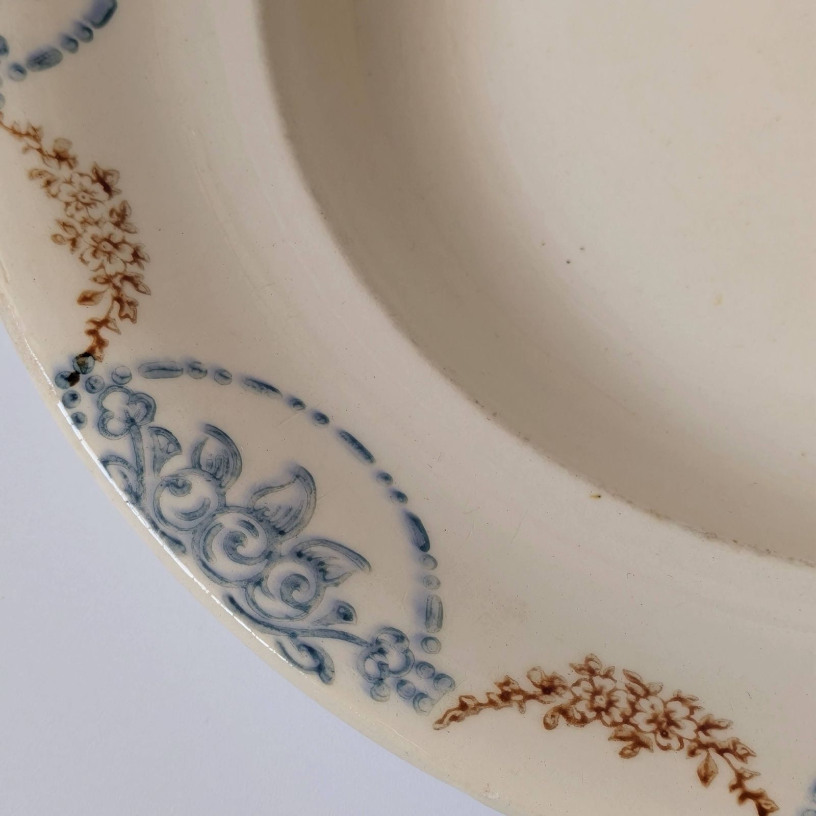 フランスアンティーク 深皿 スーププレート ロンウィ Longwy Toul A