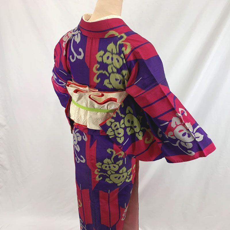 603aa10◇アンティーク着物 銘仙 矢羽根 橘 レトロモダン 大正ロマン