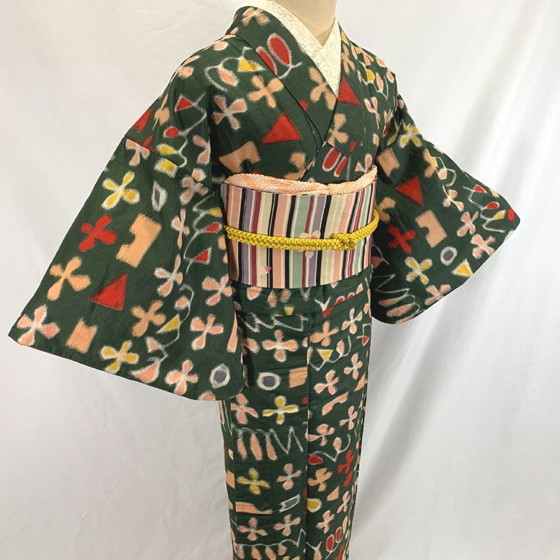603aa6◇アンティーク着物 銘仙 花柄 抽象柄 緑系 レトロモダン 大正