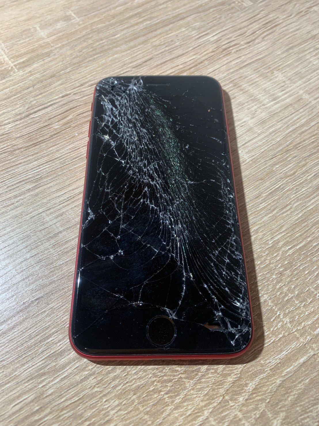 iPhone SE 2 64GB レッド ジャンク品 - メルカリ