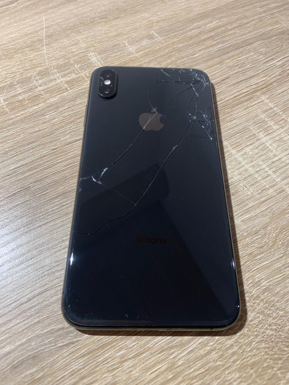 8723 iPhone XS MAX 256GB スペースグレー ジャンク品 - メルカリ