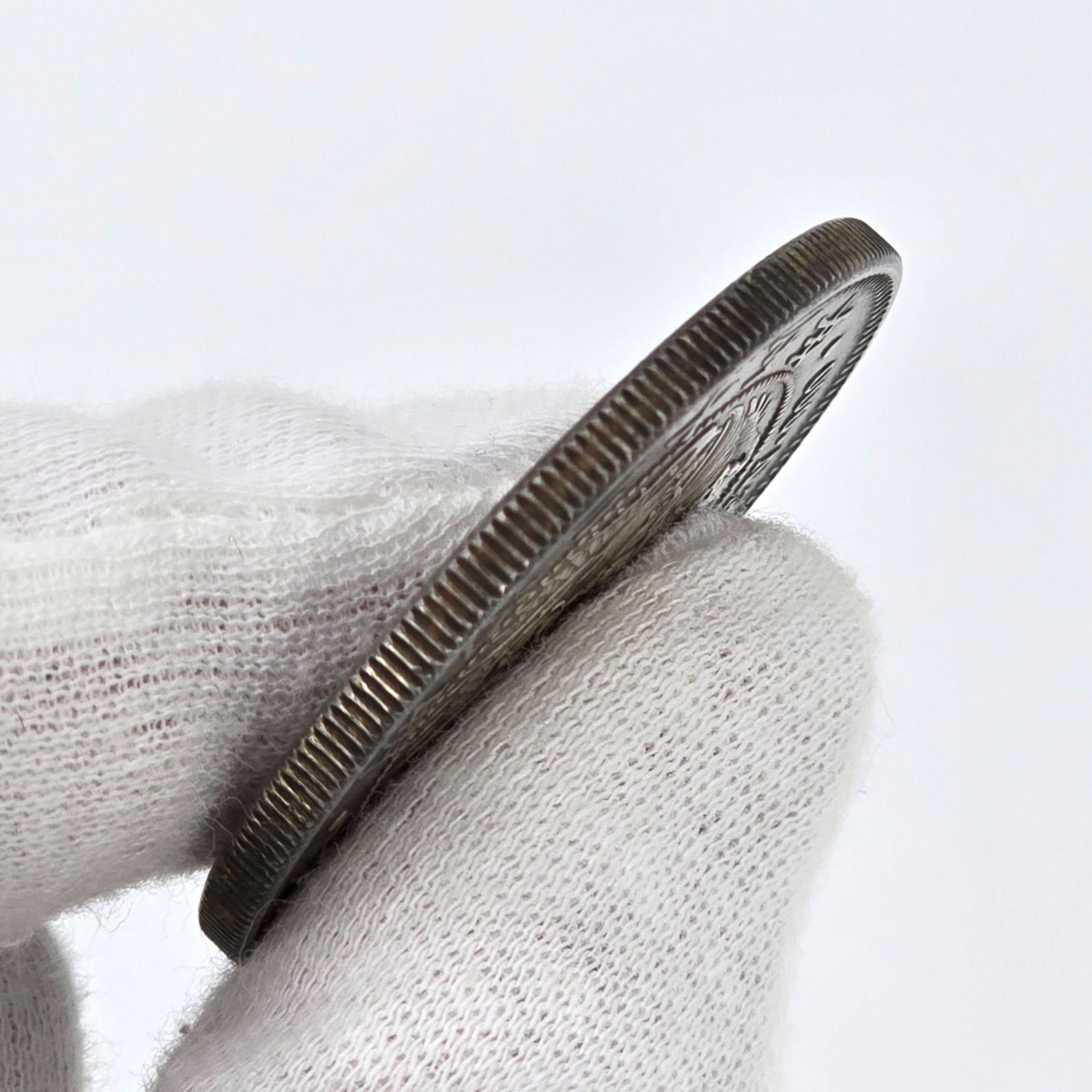 新一圓銀貨/新1円銀貨 明治二十五年/明治25年 小型銀貨 26.93g 直径