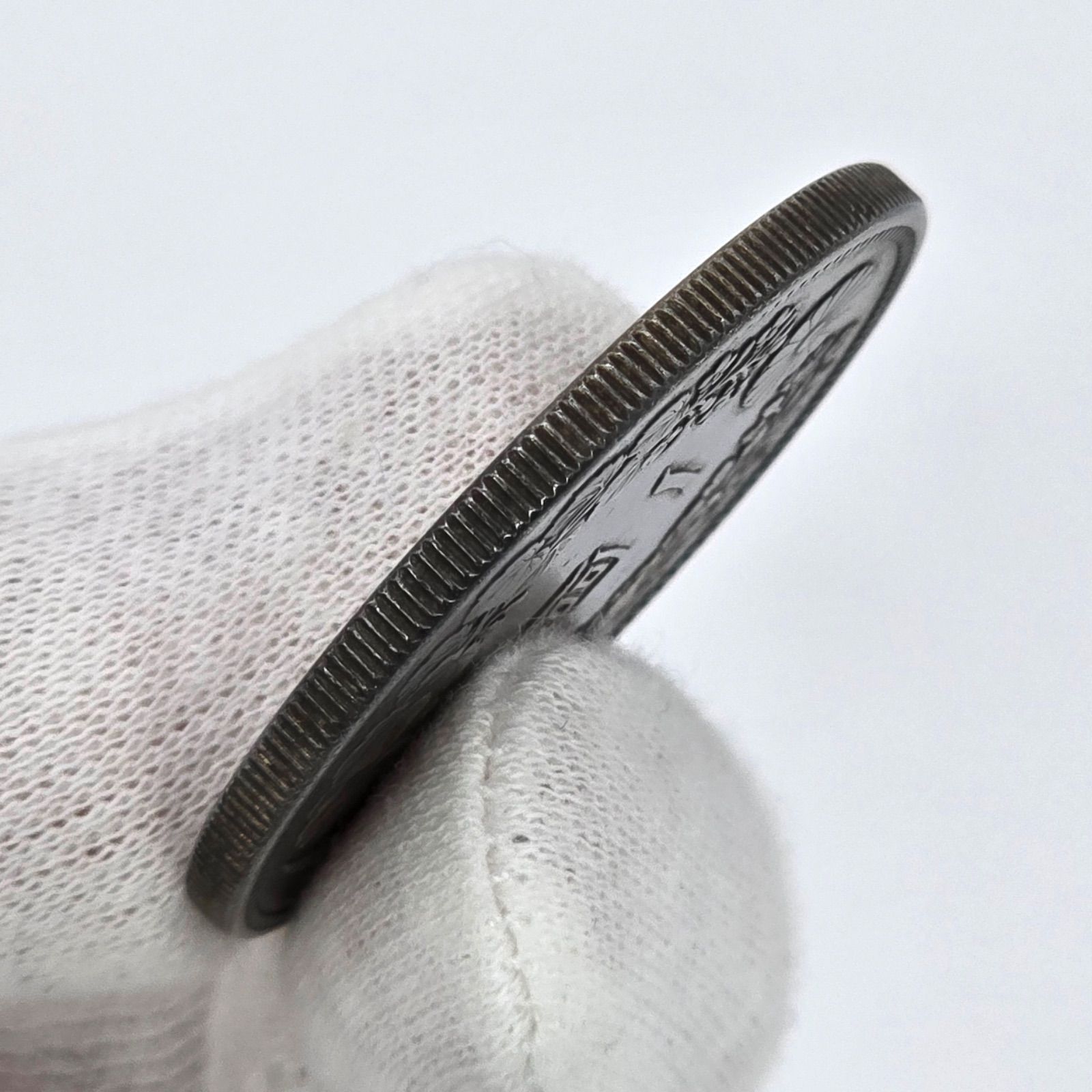 新一圓銀貨/新1円銀貨 明治二十五年/明治25年 小型銀貨 26.93g 直径