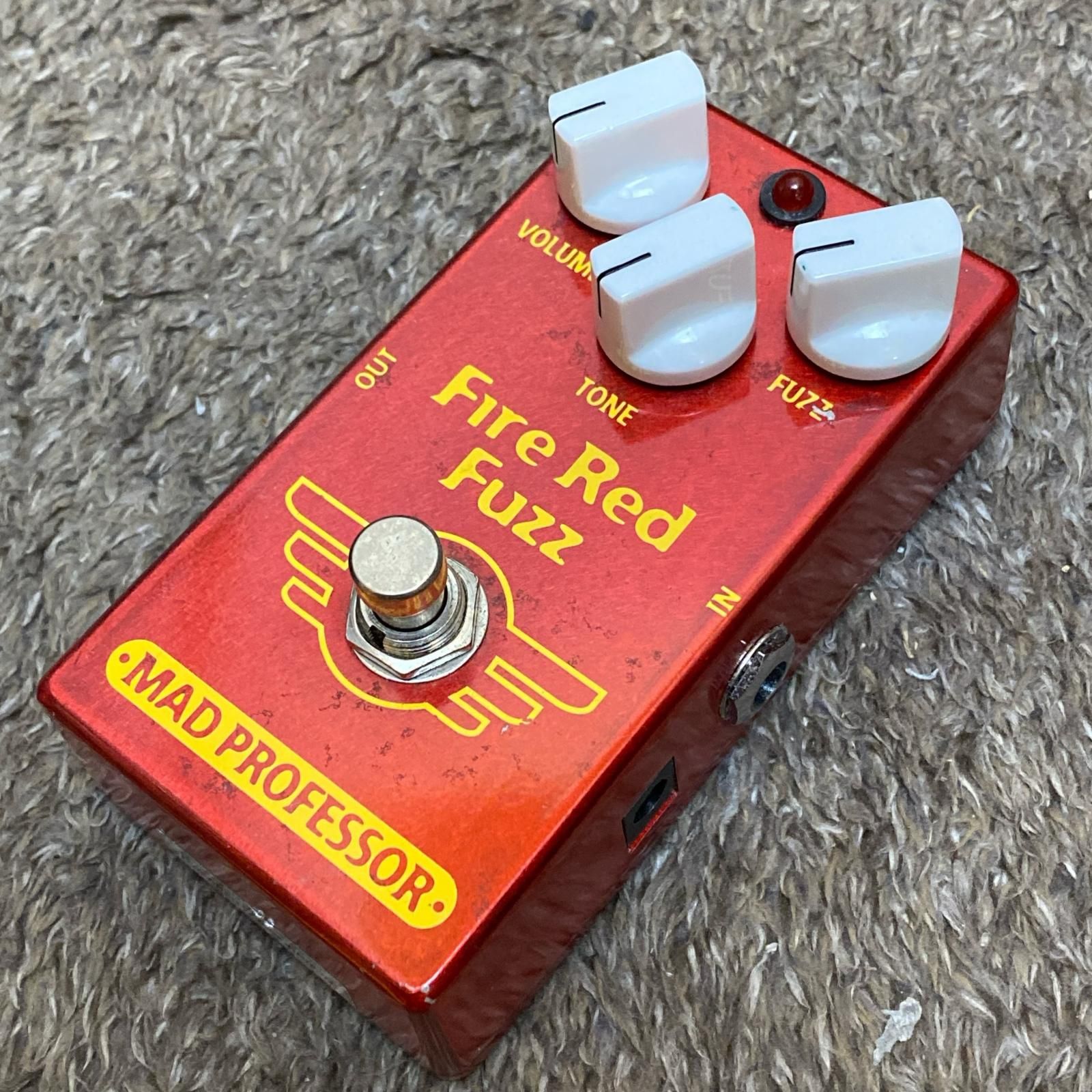 【尾張小牧店】【楽器】 中古 MAD PROFESSOR | マッドプロフェッサー エフェクター Fire Red Fuzz 【472】 尾張小牧店】【楽器】 中古 MAD PROFESSOR | マッドプロフェッサー