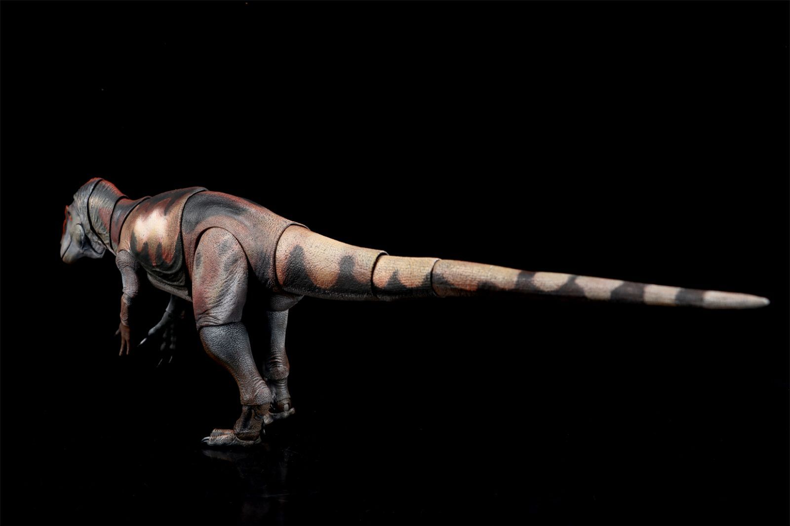 Beasts of the Mesozoic 1/18スケール アロサウルス アクション 可動