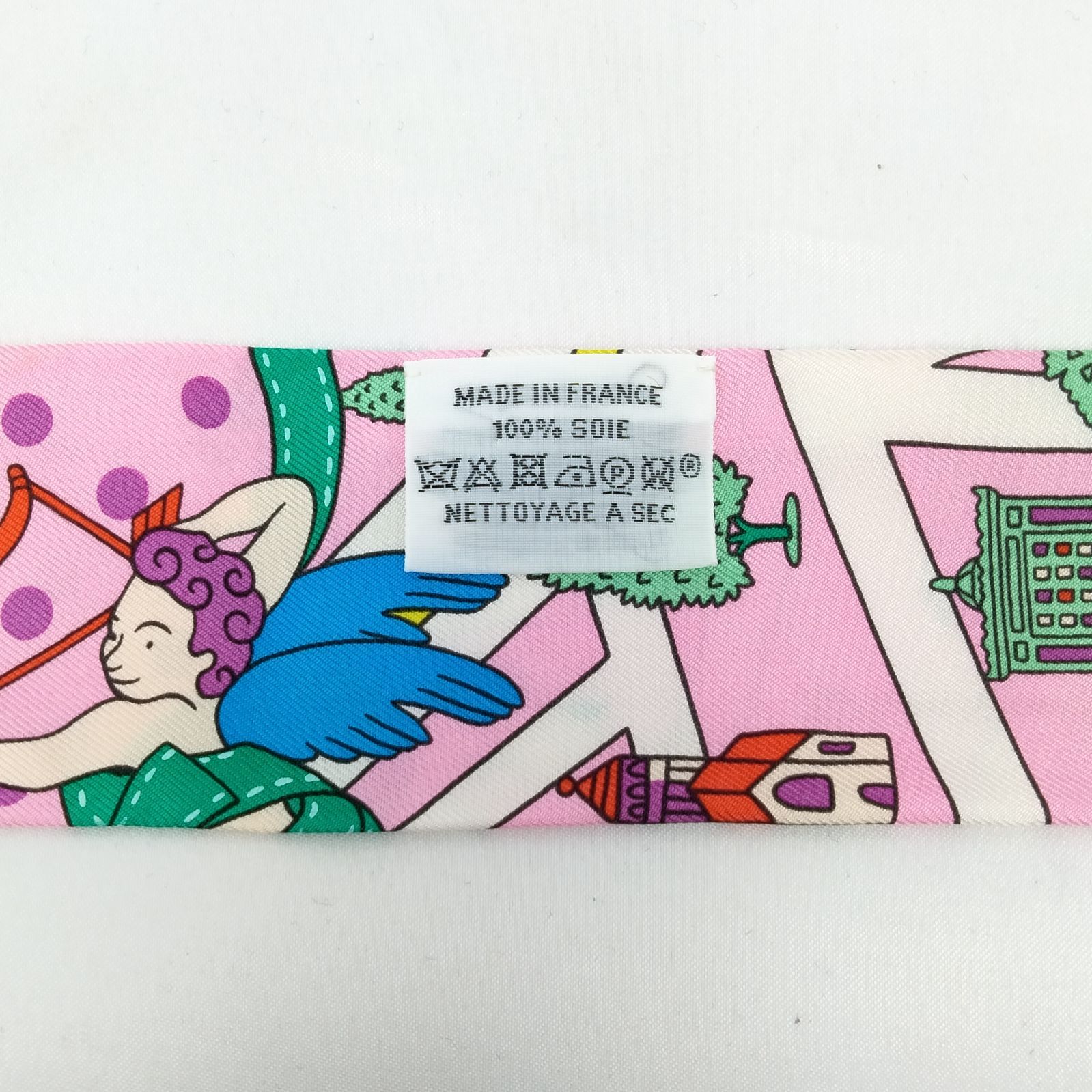 ✨️HERMES✨️エルメス ツイリー 新パリの恋人たち スカーフ - メルカリ