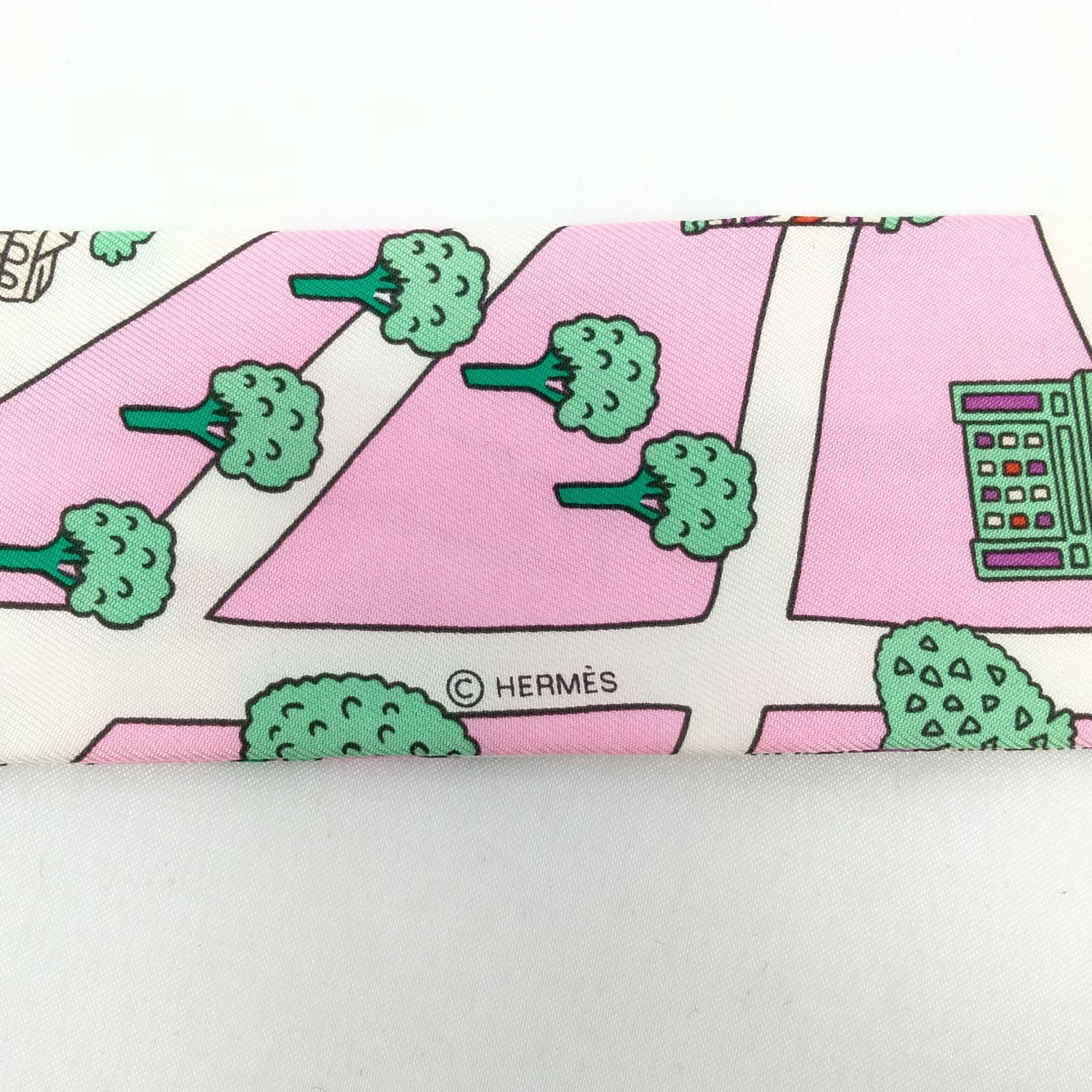 ✨️HERMES✨️エルメス ツイリー 新パリの恋人たち スカーフ - メルカリ