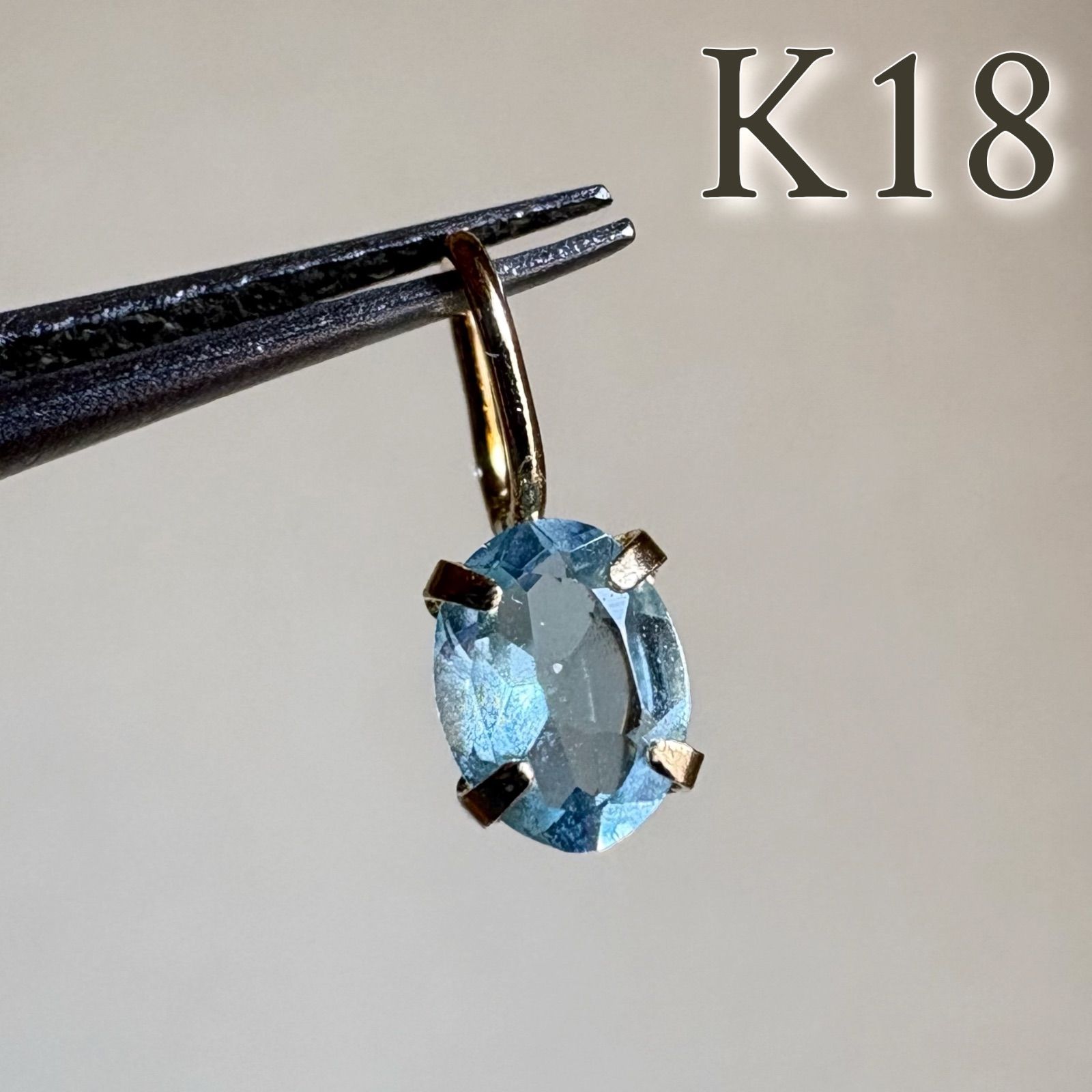 K18 天然石サンタマリアアクアマリン オーバル ペンダントトップ