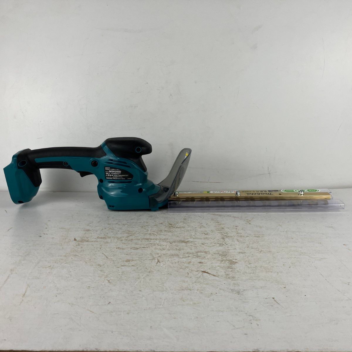 ЗЗMAKITA マキタ 18v 260mm 充電式ミニ生垣バリカン バッテリーx1 充電