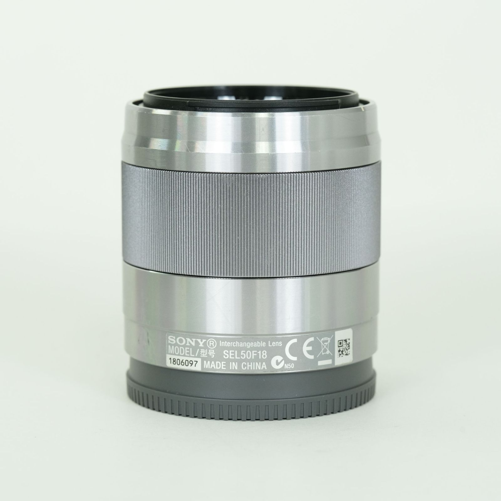 良品 | 純正フィルター付] SONY E 50mm F1.8 OSS SEL50F18 [シルバー