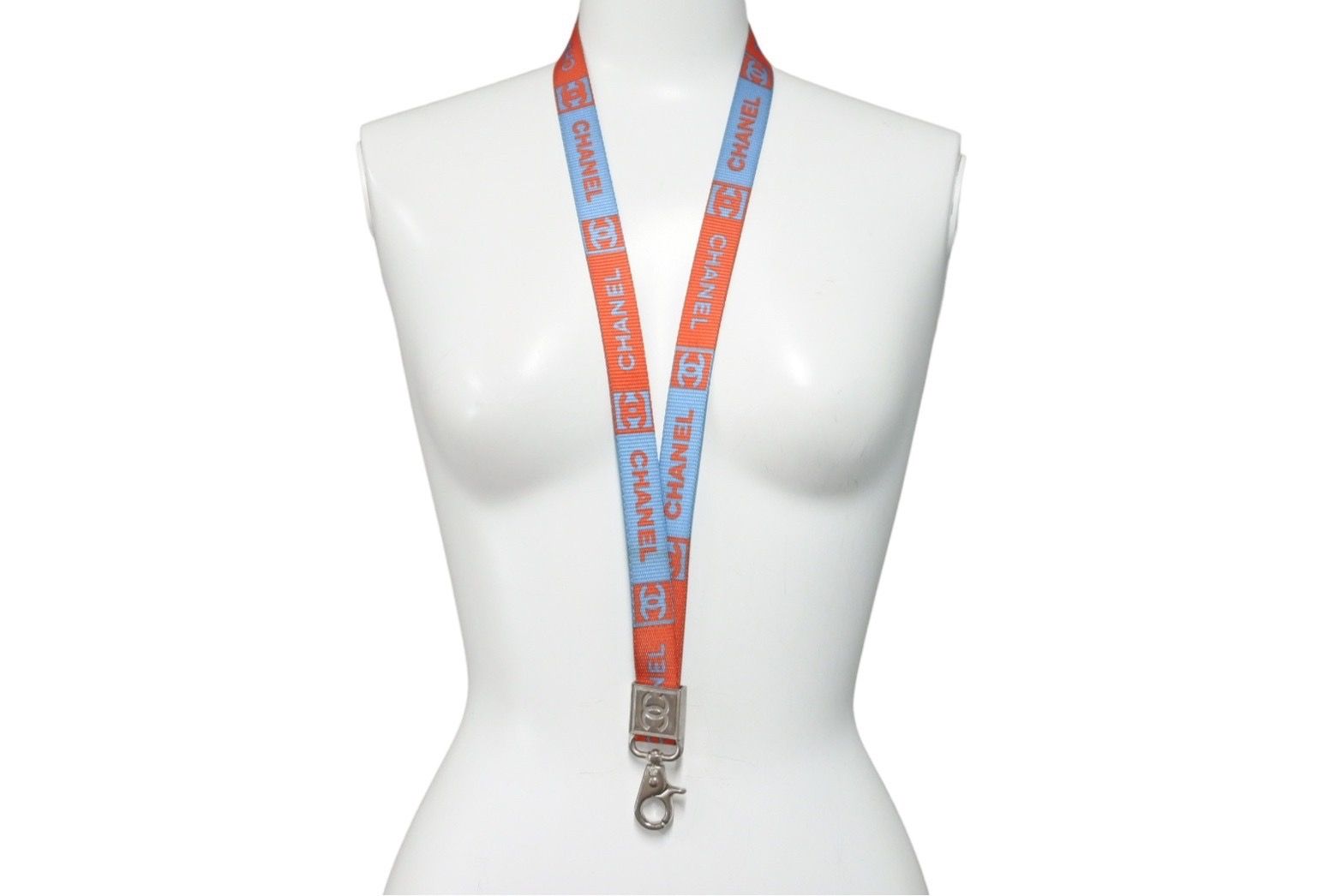 CHANEL シャネル スポーツライン ネックストラップ A19162 02S