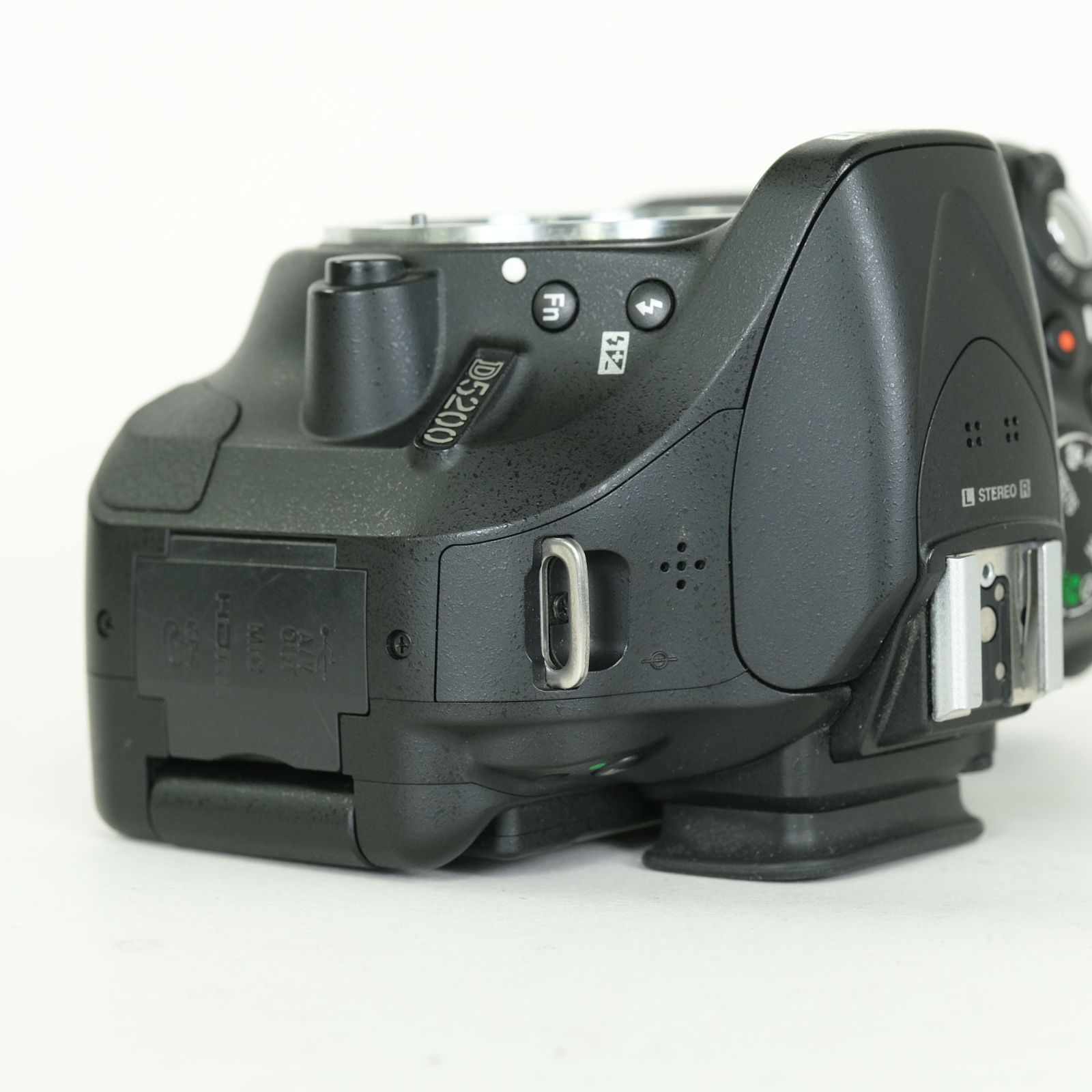 ニコン Nikon D5200 ボディ Fマウント デジタルカメラ デジタル一眼