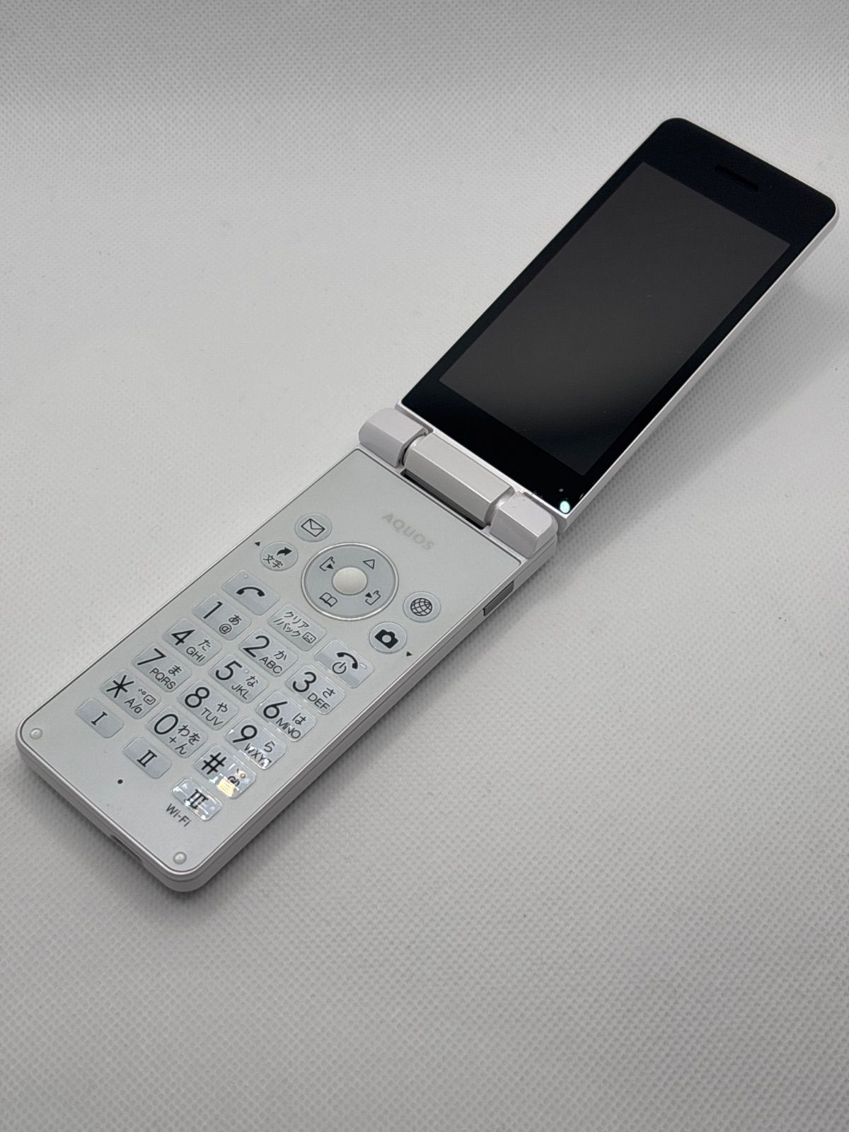 AQUOS ケータイ4 A205SH SoftBank ホワイト SoftBank AQUOSケータイ4 A205SH ホワイト - メルカリ