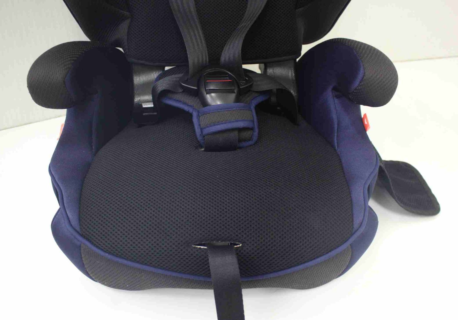 エアグルーヴ AC クールブルー NV アップリカ製ジュニアシート 2038907