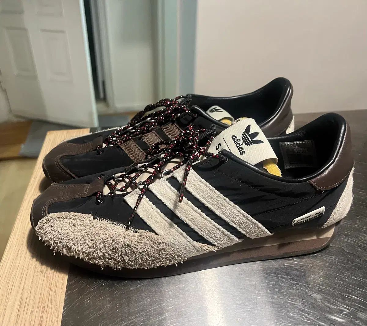 アディダス Song for the mute 265 Song x Mute UK 3.5 Hypebeast