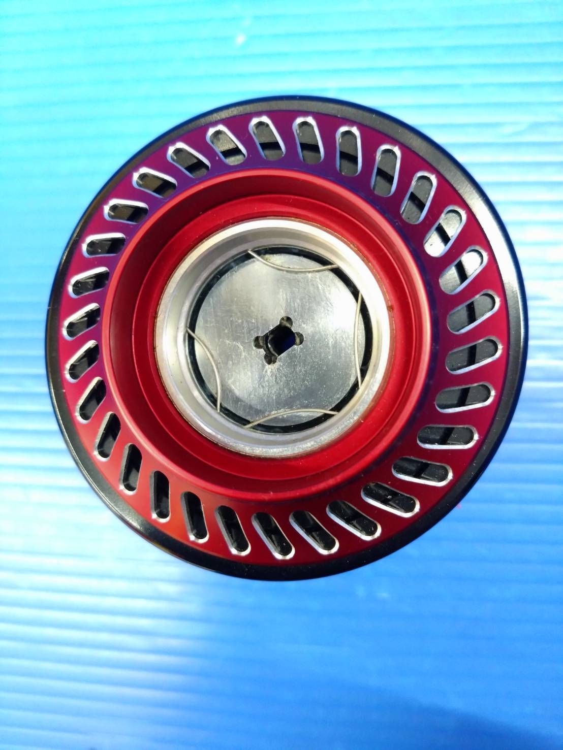 美品 スタジオオーシャンマーク NO LIMITS 13SW16000