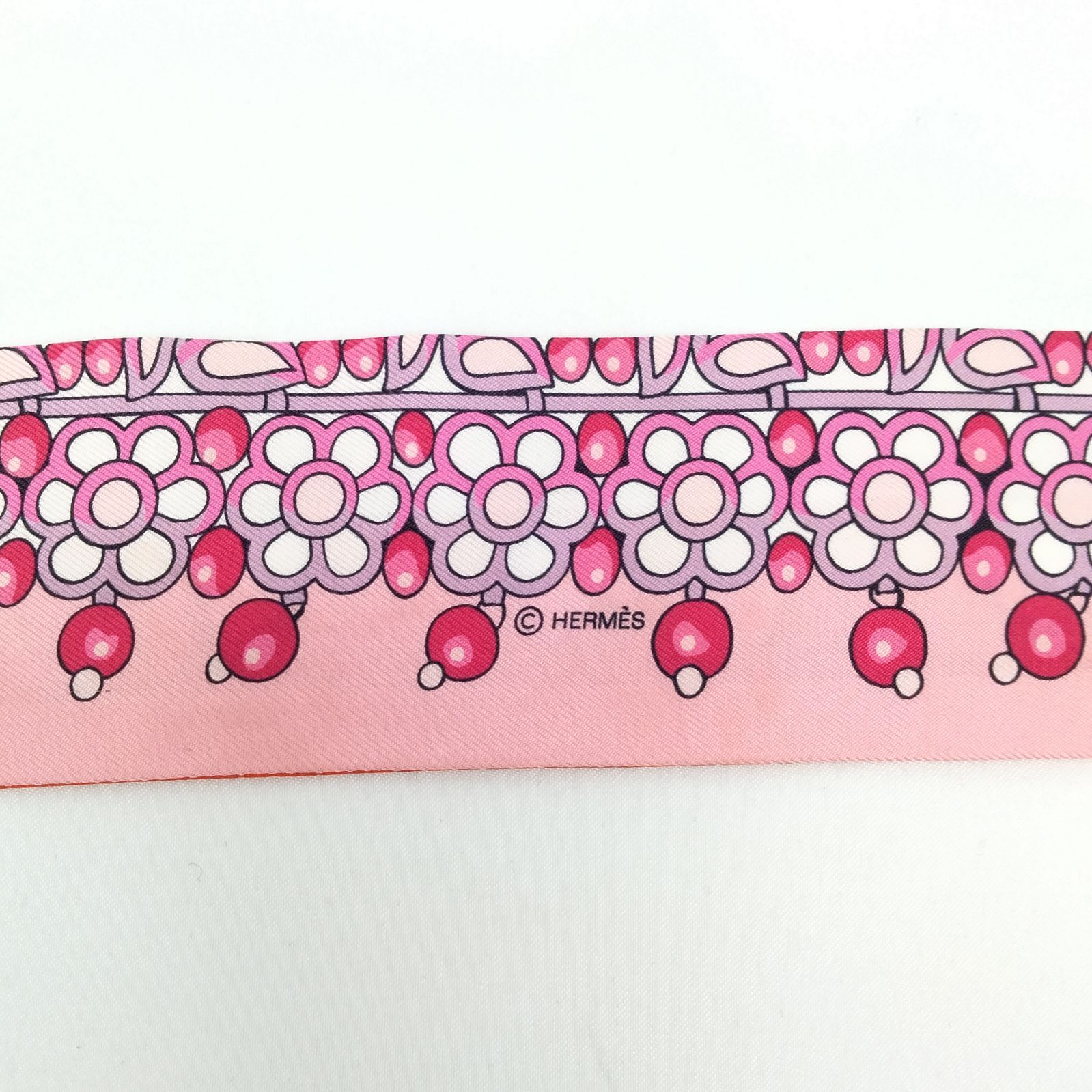 ✨️HERMES✨️エルメス ツイリー マハラジャの装身具 スカーフ - メルカリ