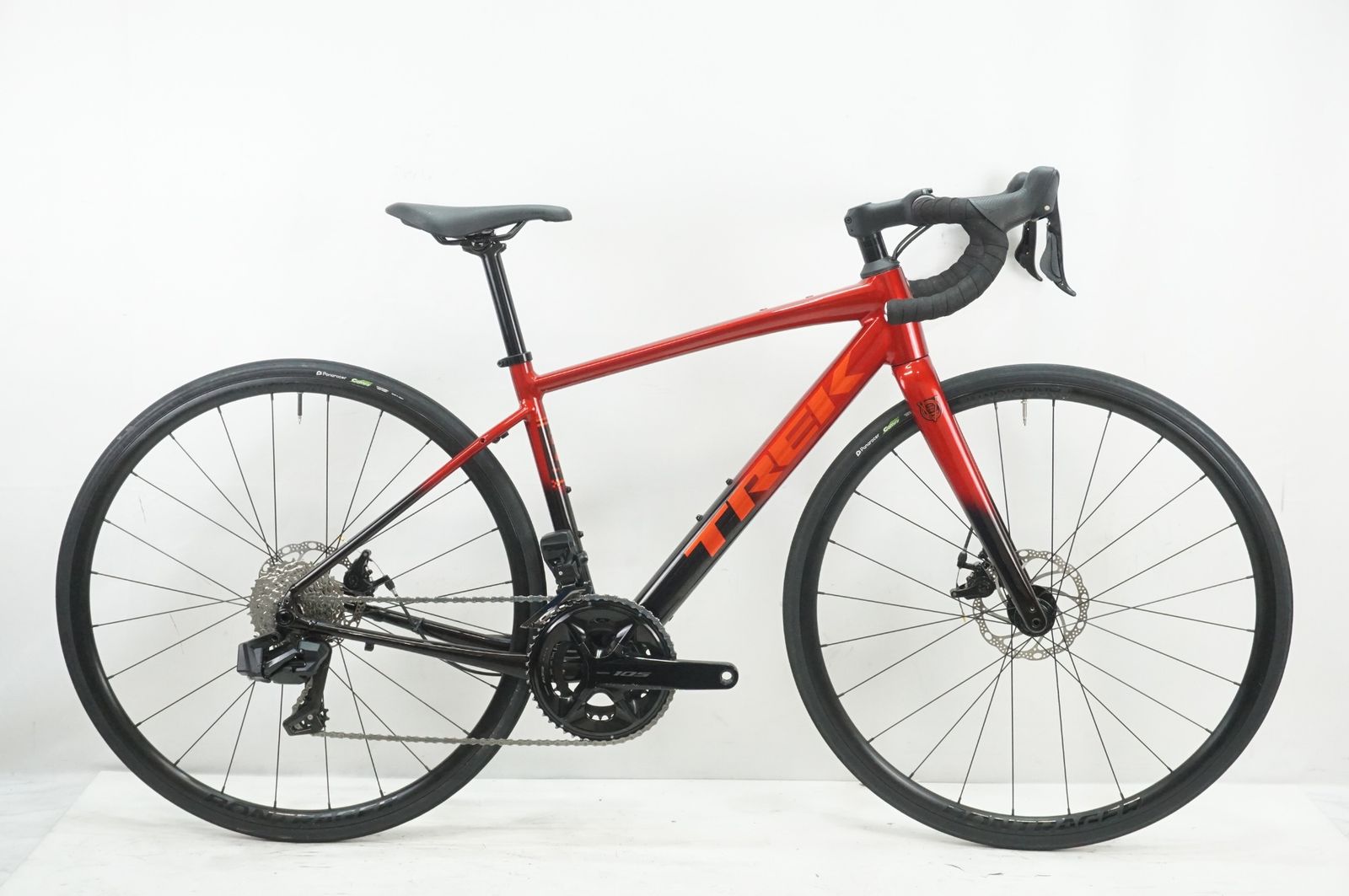 TREK 「トレック」 DOMANE AL2 DISC GEN4 2024年モデル カスタム