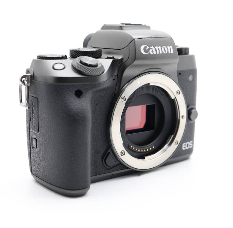 □完動品 Canon EOS M5 ミラーレス一眼カメラ - メルカリ
