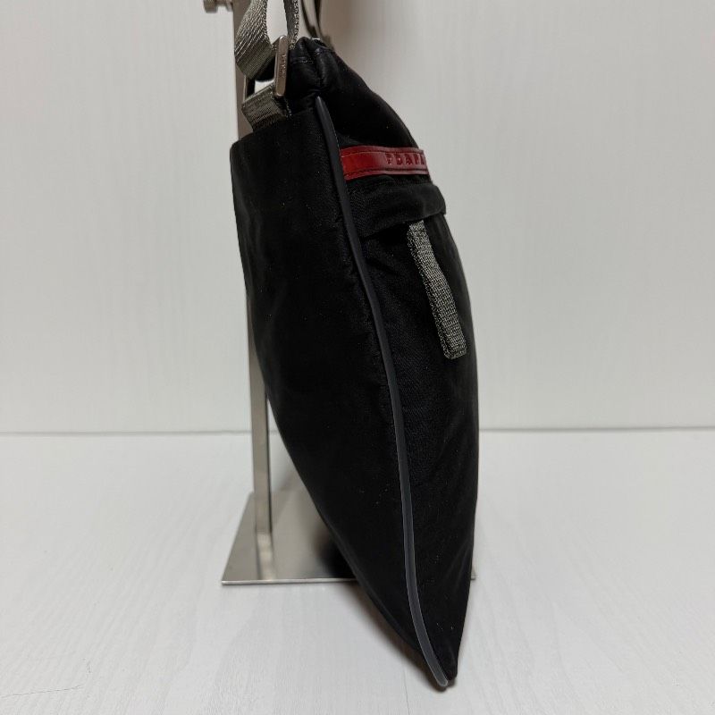 PRADA SPORT プラダスポーツ ショルダーバッグ クロスボディバッグ
