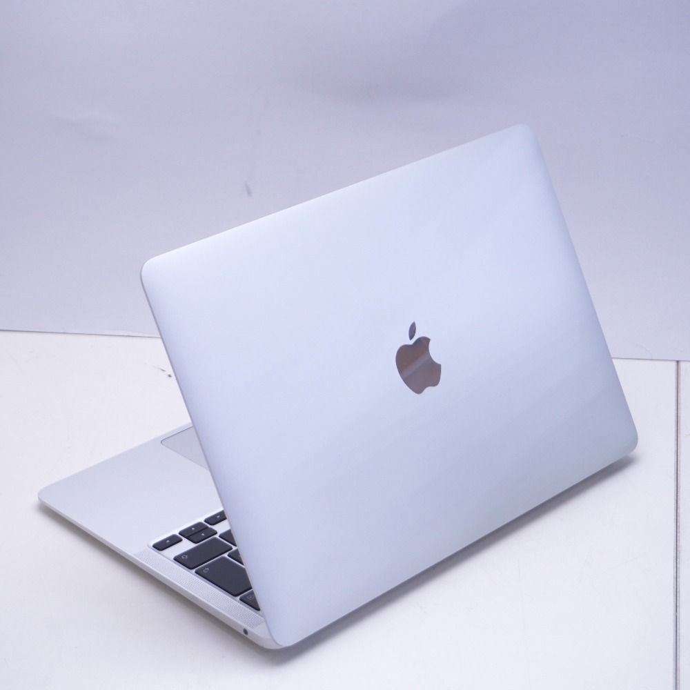 Apple M1 MacBook Air 13.3インチ (M1/16GB/256GB/バッテリー最大容量