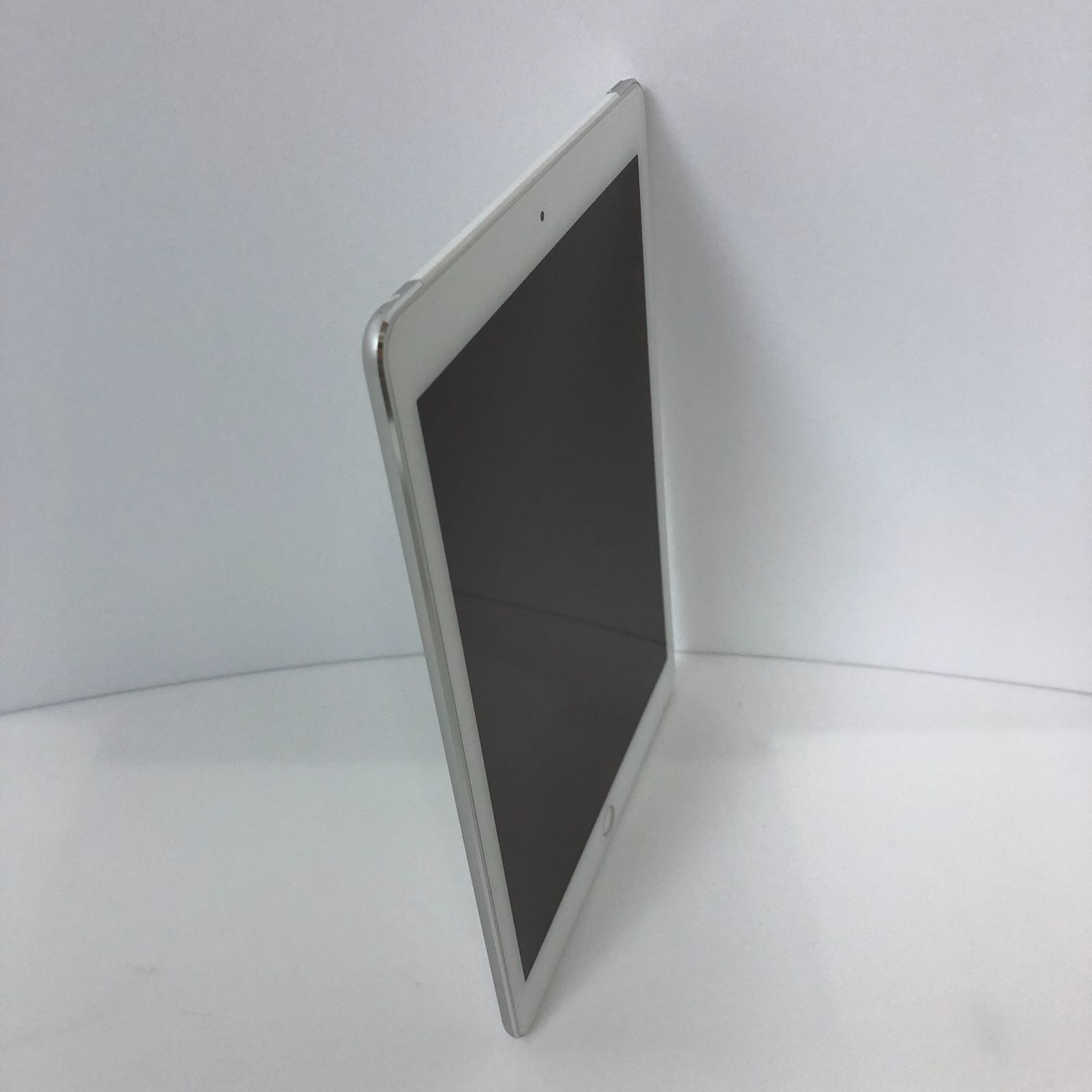 SIMフリー】Apple iPad Air 2 Wi-Fi + Cellular A1567 16GB シルバー