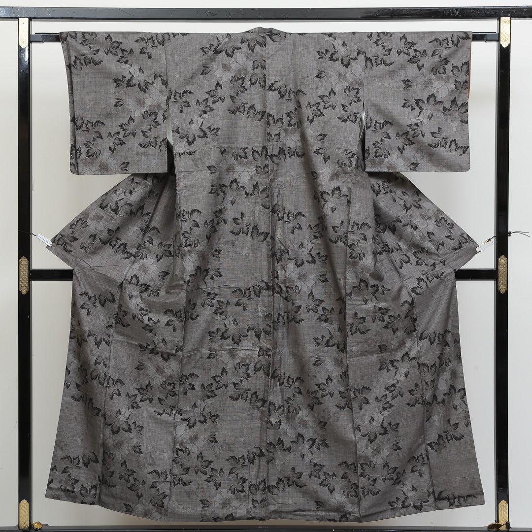 紬（村山大島紬） 袷 身丈154cm 裄丈64cm 正絹 Sランク Sサイズ 広衿