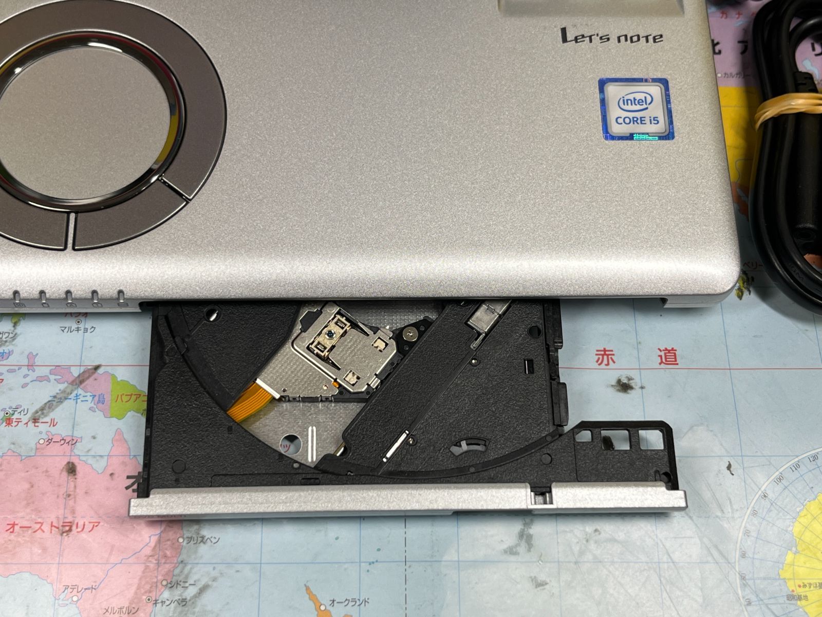 極美品 レッツノート CF-SV8 DVDマルチ 12.1型 軽量 パナソニック