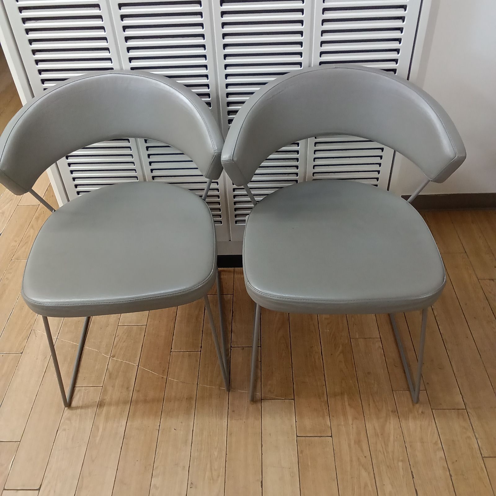 関東地域限定販売 リユースのサカイつくば店☆ Calligaris カリガリス