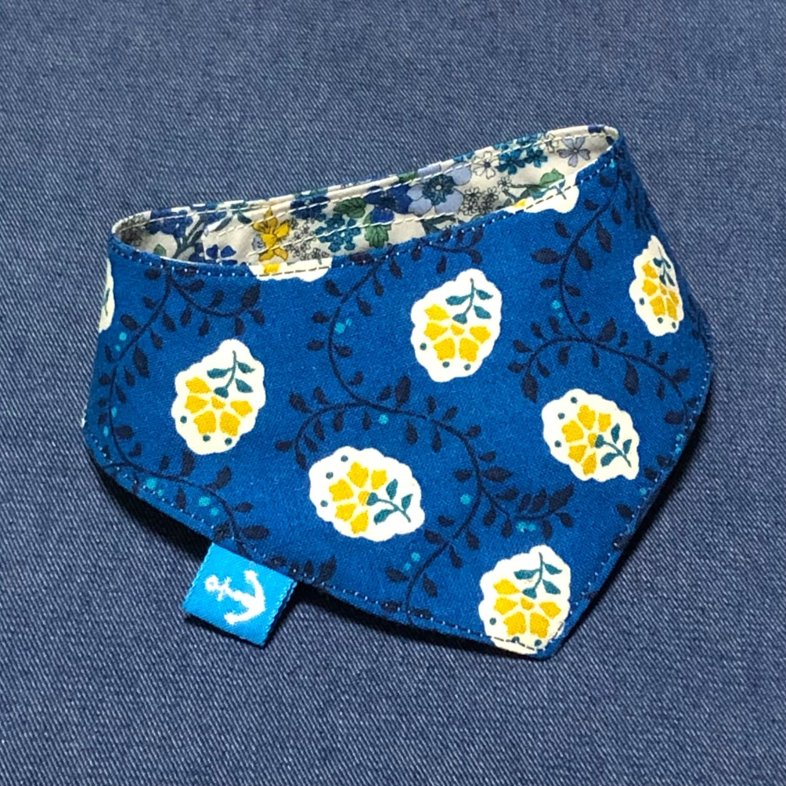 通販オンライン ショップ No.2932☘️ 犬猫用 リバーシブル バンダナ M