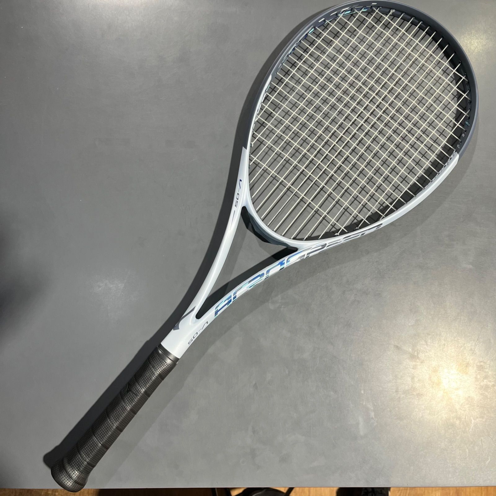 美品】ミズノ アクロスピード V-05 ソフトテニス ラケット 00X - メルカリ