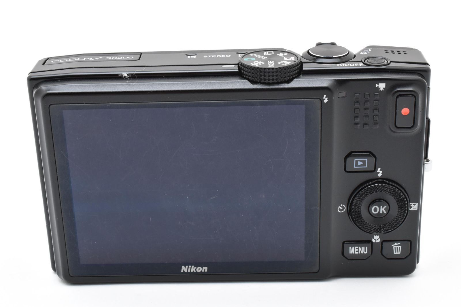 ニコン Nikon COOLPIX S8200 ブラック 《動作確認済・バッテリー付